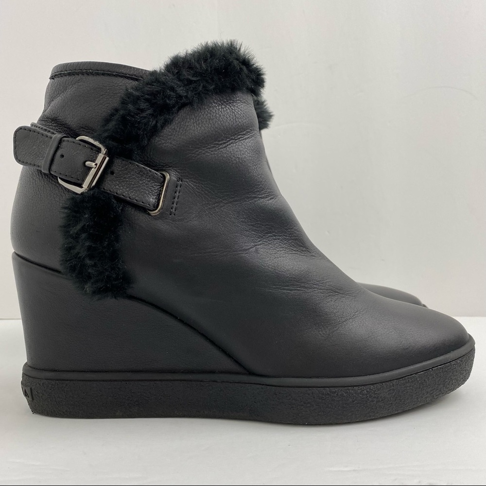 Aquatalia By Marvin K. size 11 Women’s Black Cameron Faux Fur Trim Wedge Bootie